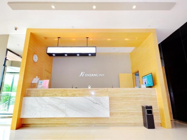 锦江之星武汉光谷大道高新二路酒店 外观 照片